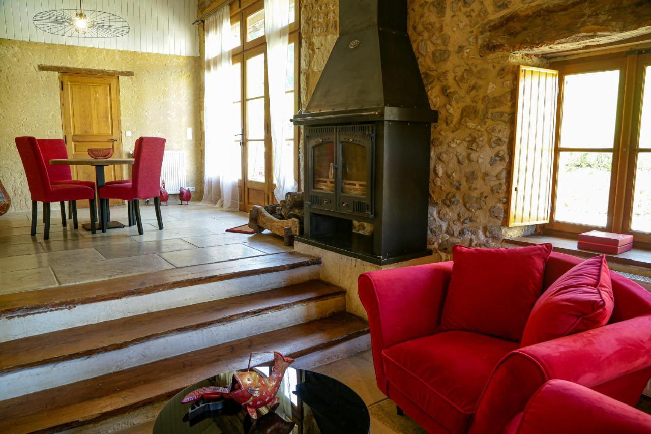 Domaine Du Bourg Salon Bed & Breakfast エクステリア 写真
