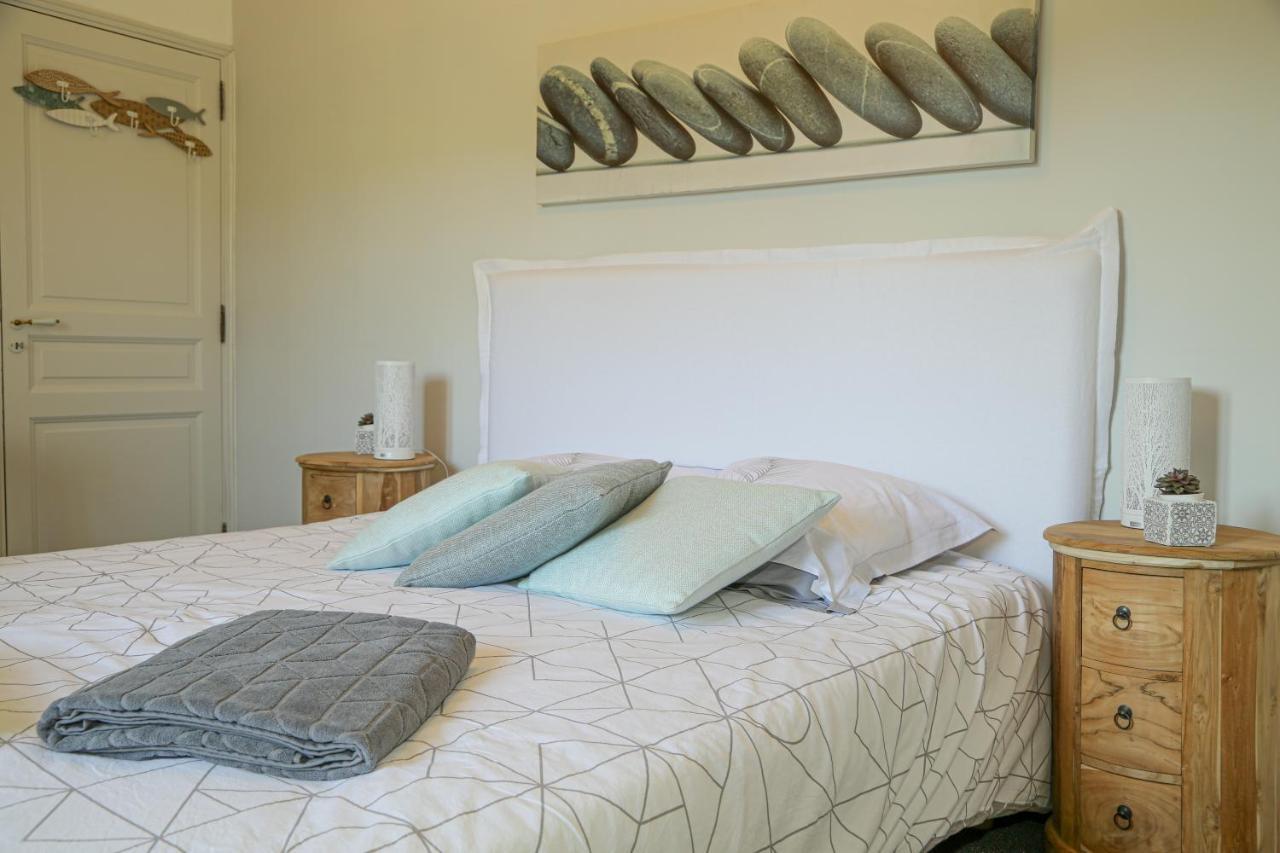 Domaine Du Bourg Salon Bed & Breakfast エクステリア 写真
