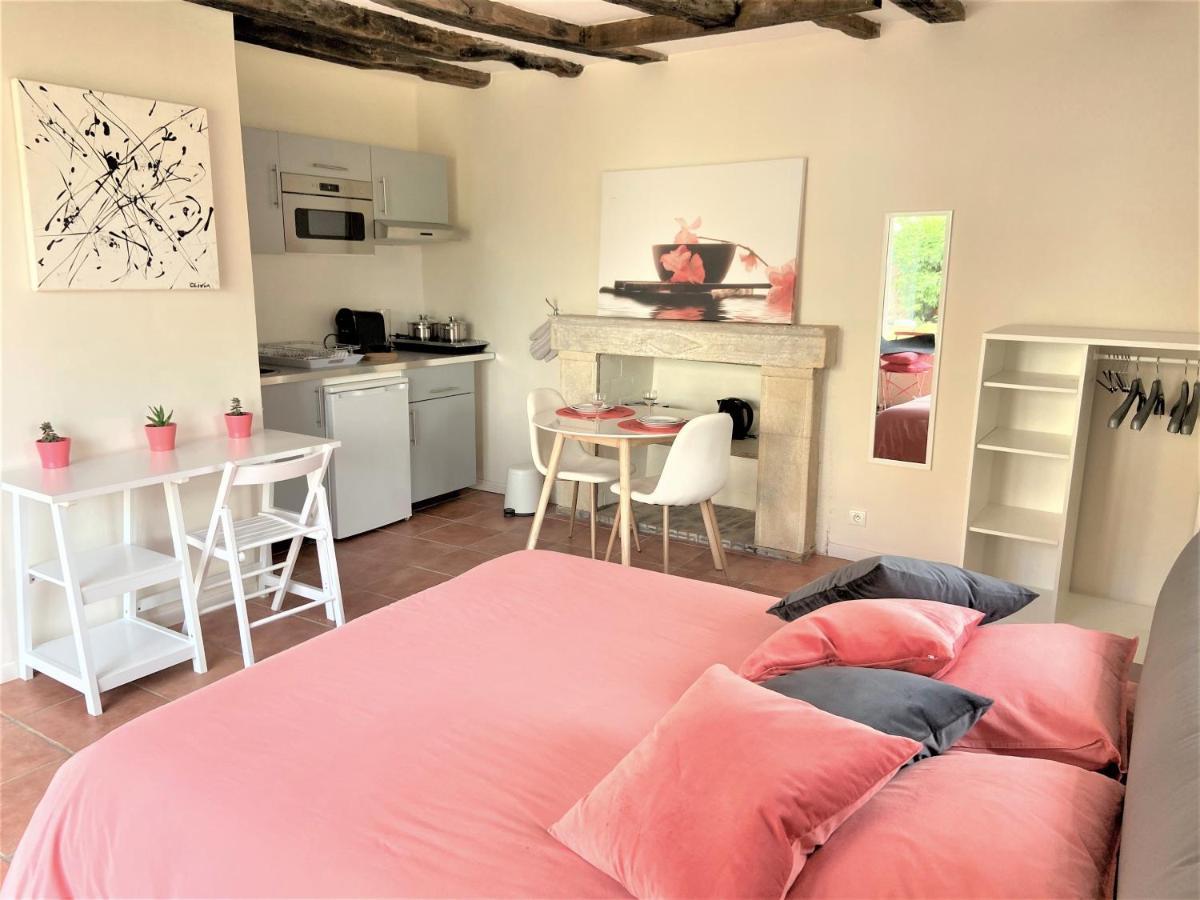 Domaine Du Bourg Salon Bed & Breakfast エクステリア 写真